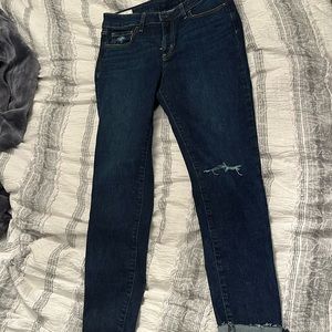 NWOT size 10 mid rise universal jegging